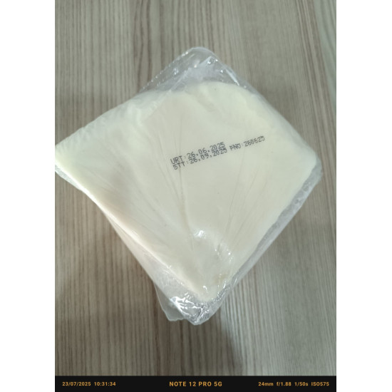 Tam Yağlı Taze Beyaz Peynir 700-800 Gr Tam Yağlı Taze Beyaz Peynir 700-800 Gr